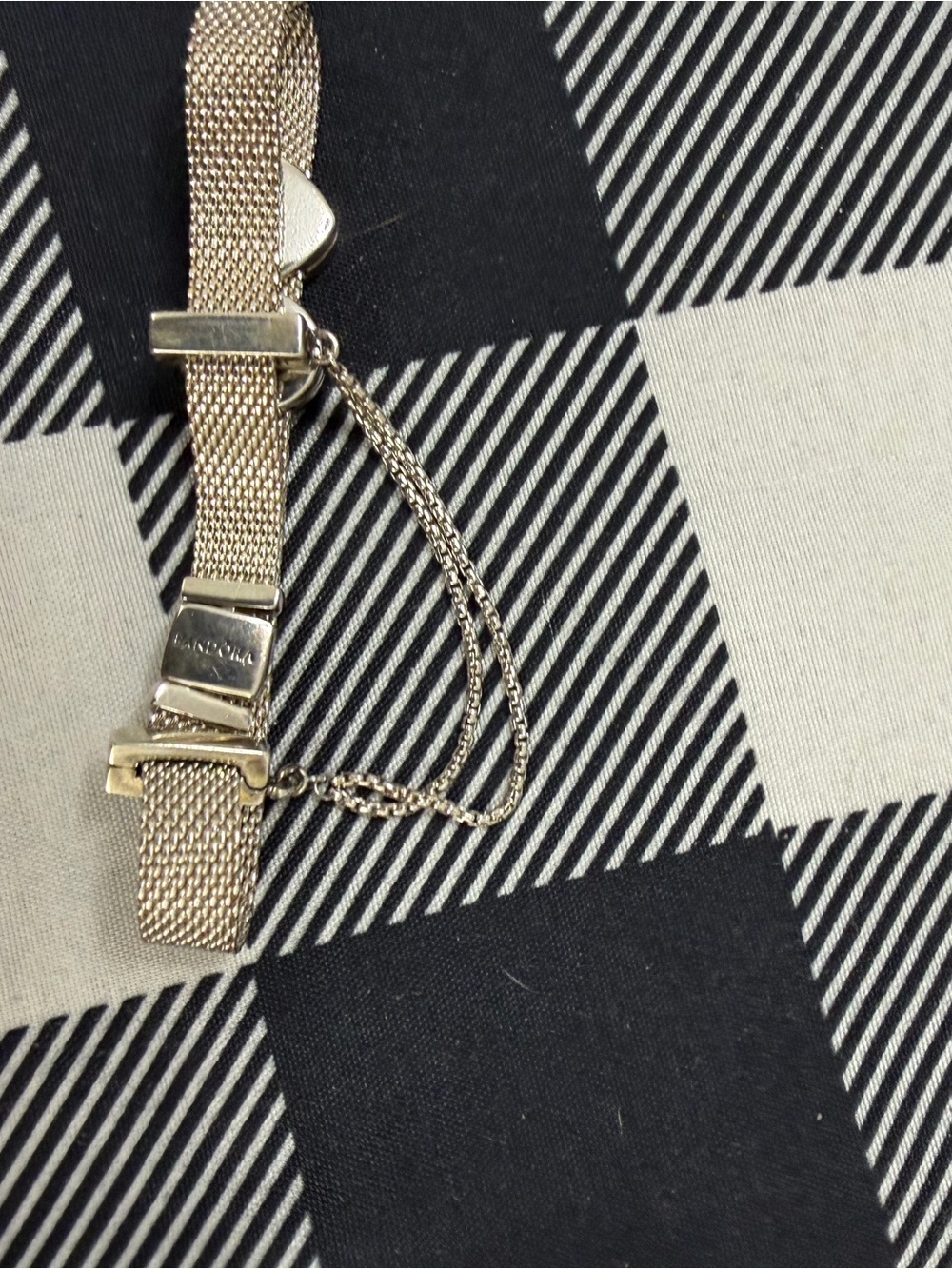 Pandora Silver Mesh Bracelet with chain, Heart and Teardrop Enamel Charm - Picture 2 of 8